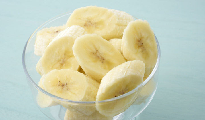保存にも◎夏のおやつに簡単＆ヘルシーなひんやり冷凍バナナ