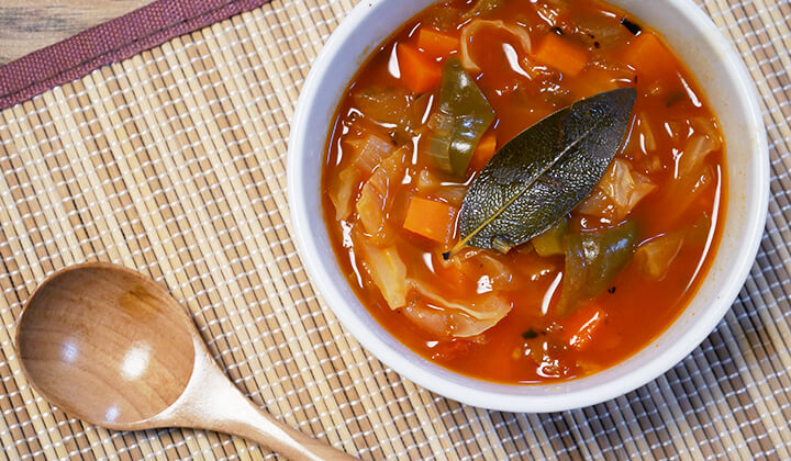 ダイエット中に◎ムリなく続けられるセロリの脂肪燃焼スープ