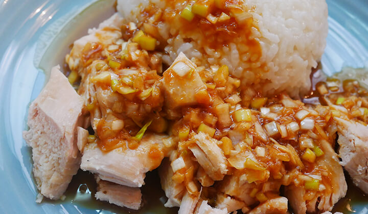 炊飯器で簡単ズボラ飯！東南アジアの絶品料理・カオマンガイのレシピ
