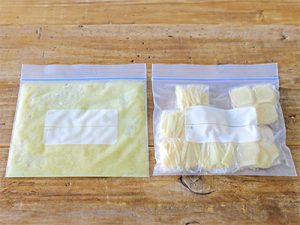生姜の冷凍保存方法3_ラップで包みジップタイプの保存袋に入れて冷凍保存する